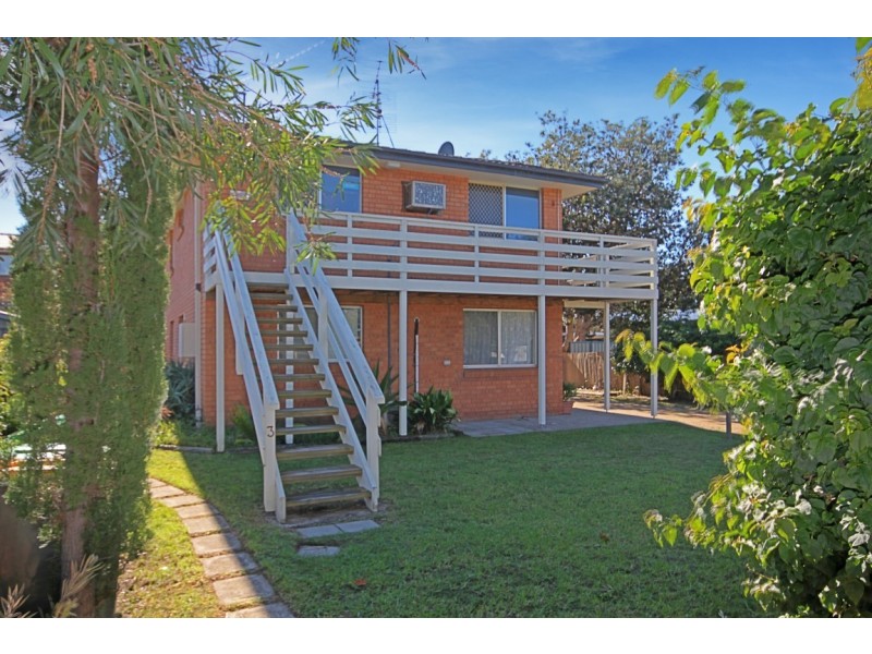 2/21 Golf Links Drive, Batemans Bay NSW 2536