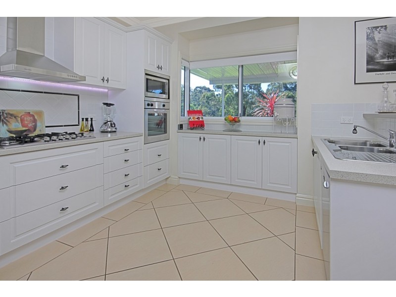 11 Towrang Avenue, Surf Beach NSW 2536