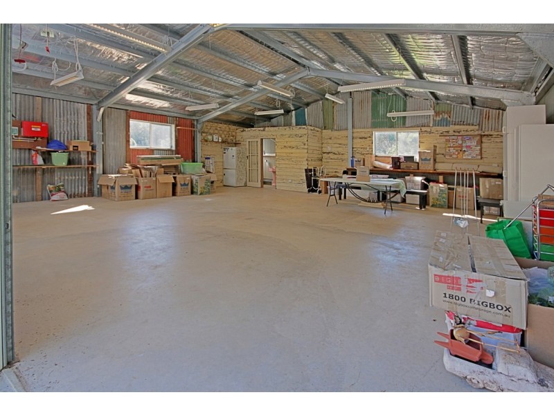 11 Towrang Avenue, Surf Beach NSW 2536