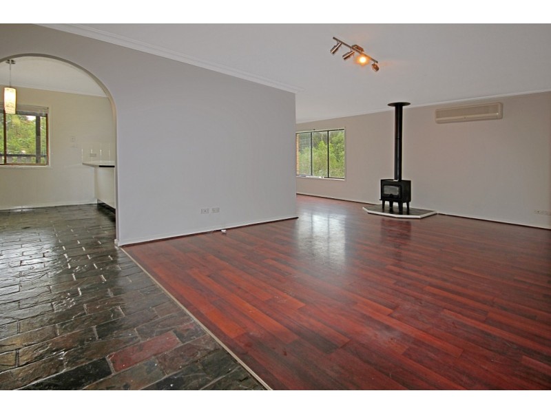 5 Beauty Crescent, Surfside NSW 2536