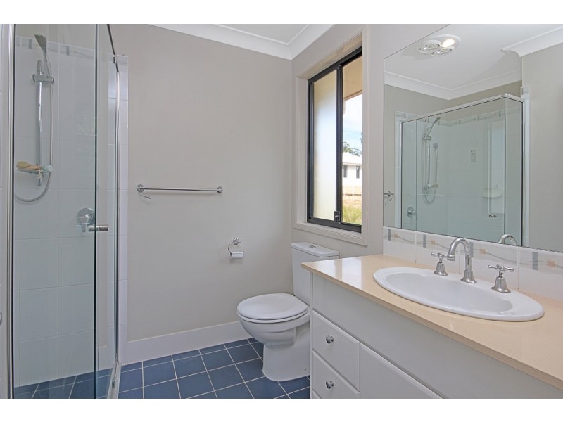 62 Sylvan Street, Malua Bay NSW 2536