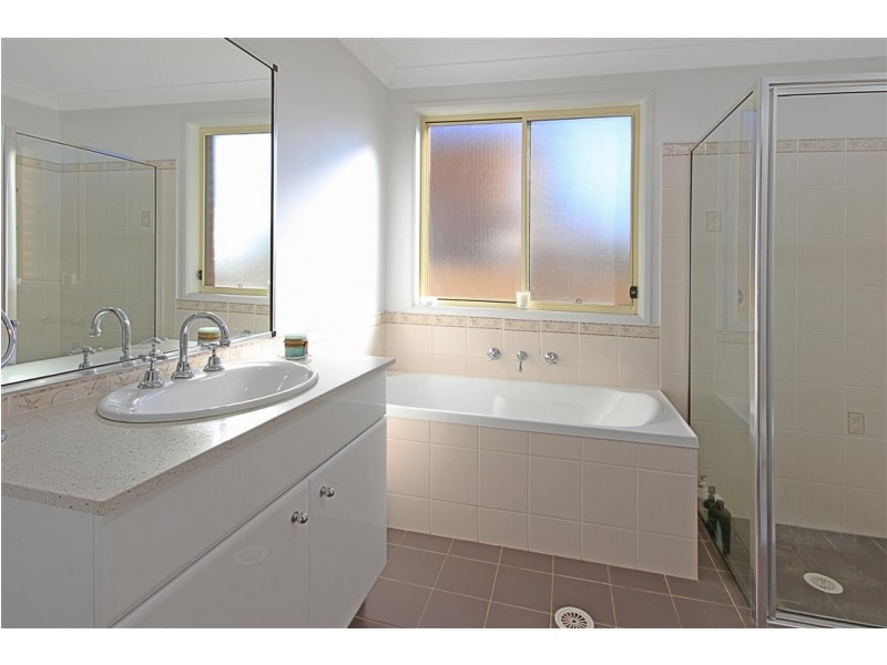 9 John Forrest Place, Sunshine Bay NSW 2536