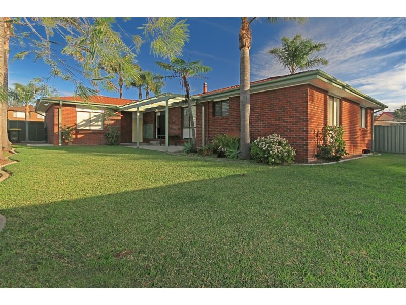 4 Belbowrie Parade, Maloneys Beach NSW 2536