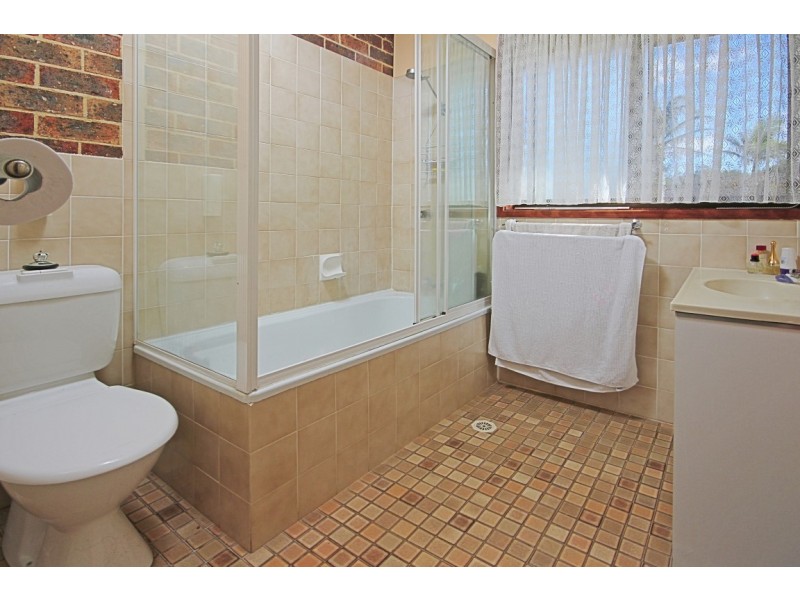 2/5 Avalon Street, Batemans Bay NSW 2536