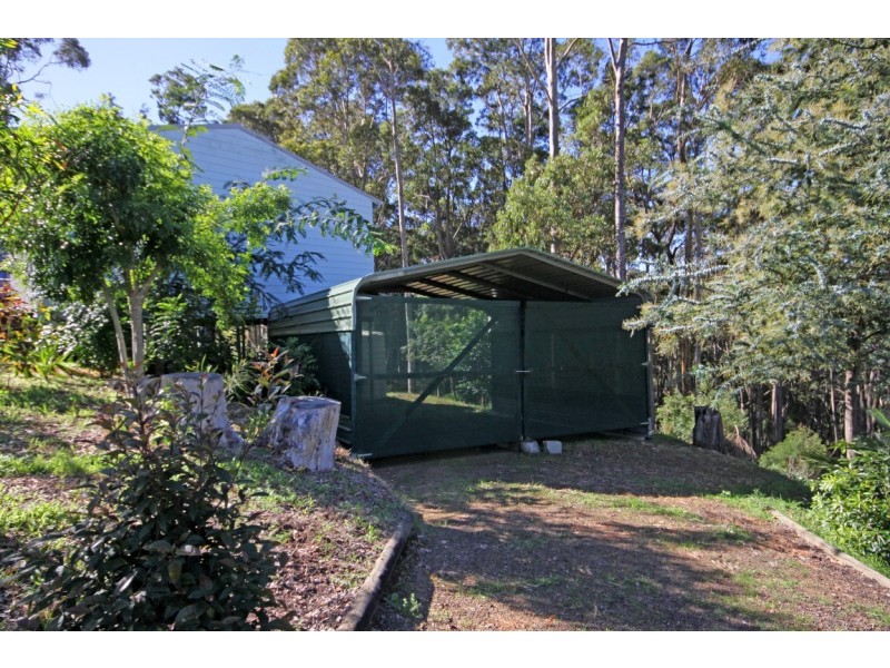 13 Barlings Drive, Tomakin NSW 2537