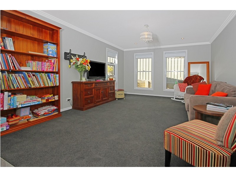 12 Mawson Place, Sunshine Bay NSW 2536