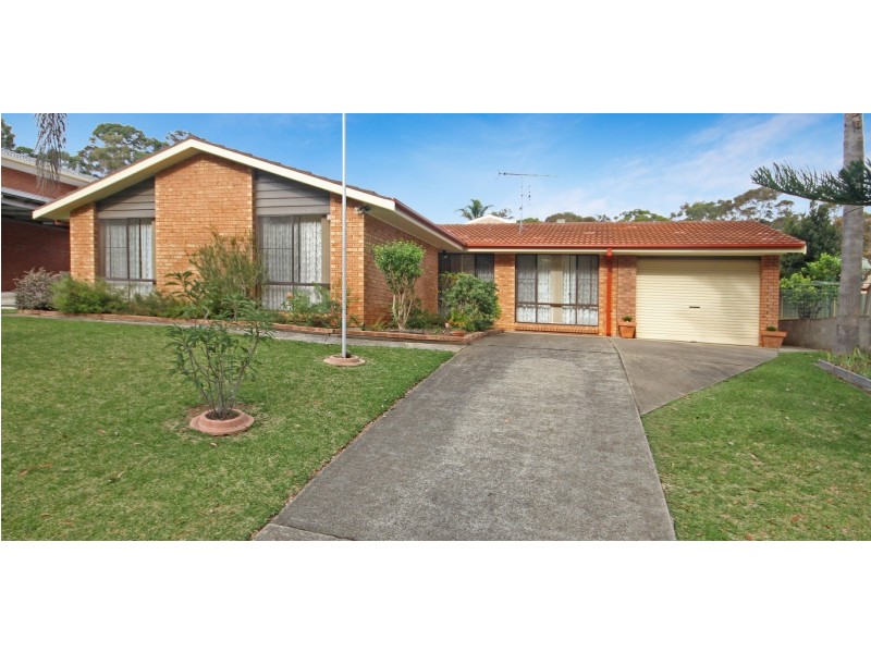 13 Valley Road, Denhams Beach NSW 2536