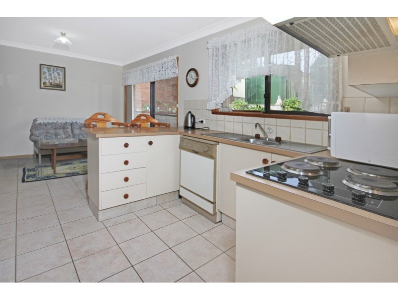 13 Valley Road, Denhams Beach NSW 2536