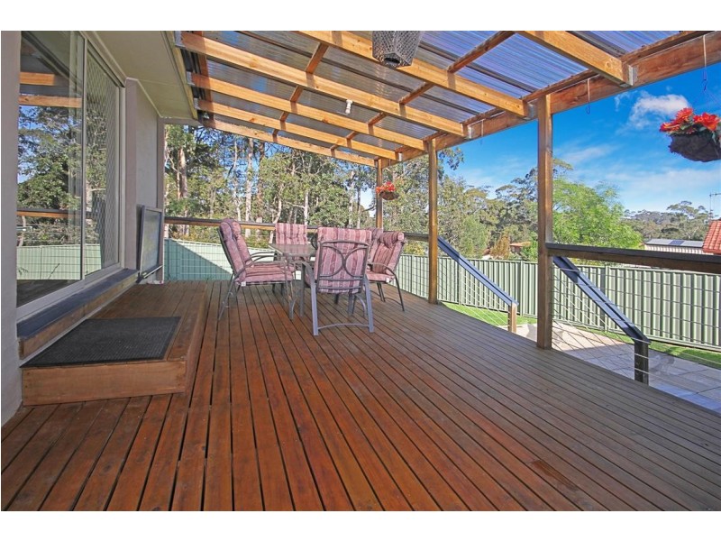 44 Hilltop Crescent, Surf Beach NSW 2536