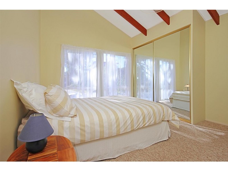 1 Ocean Close, Surf Beach NSW 2536