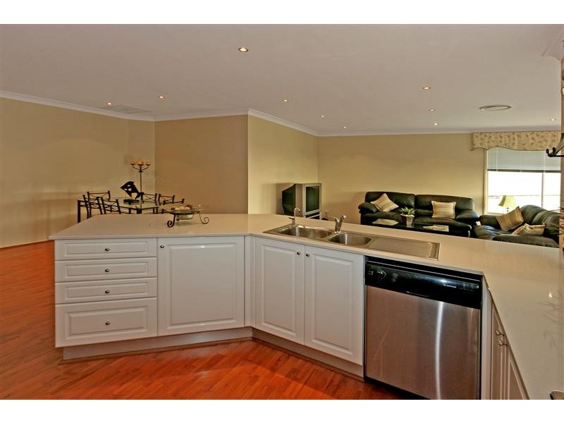 3 Stuart Place cloned, Sunshine Bay NSW 2536