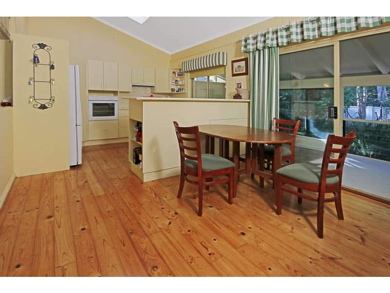 63 Maloneys Drive, Maloneys Beach NSW 2536