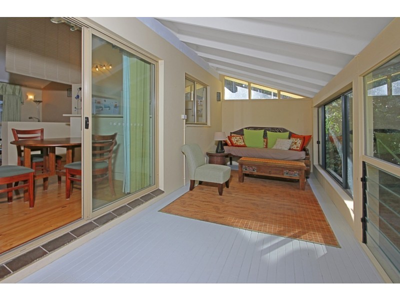 63 Maloneys Drive, Maloneys Beach NSW 2536