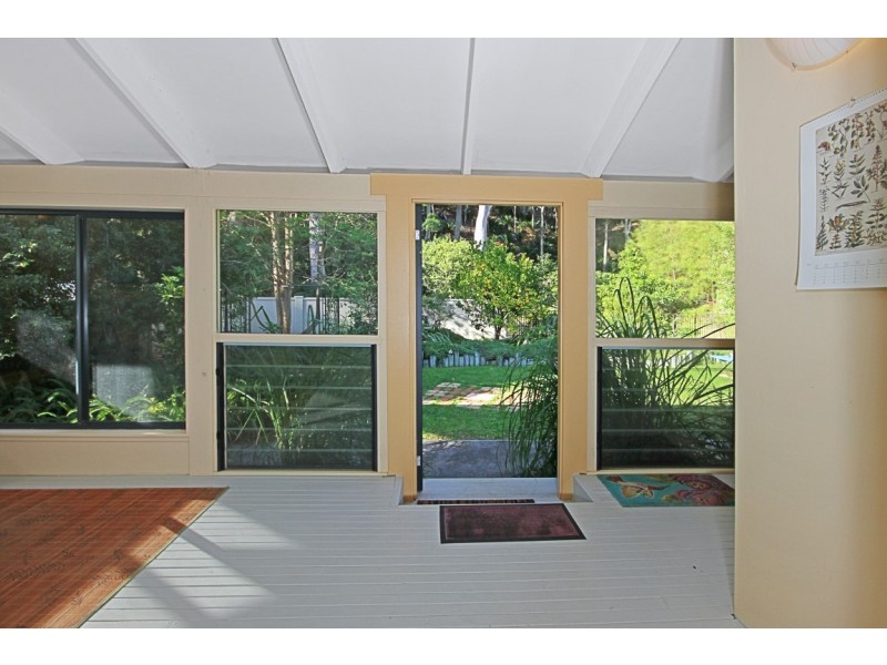 63 Maloneys Drive, Maloneys Beach NSW 2536