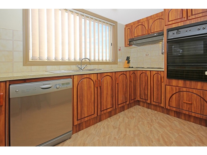 4/6 Crag Road, Batehaven NSW 2536