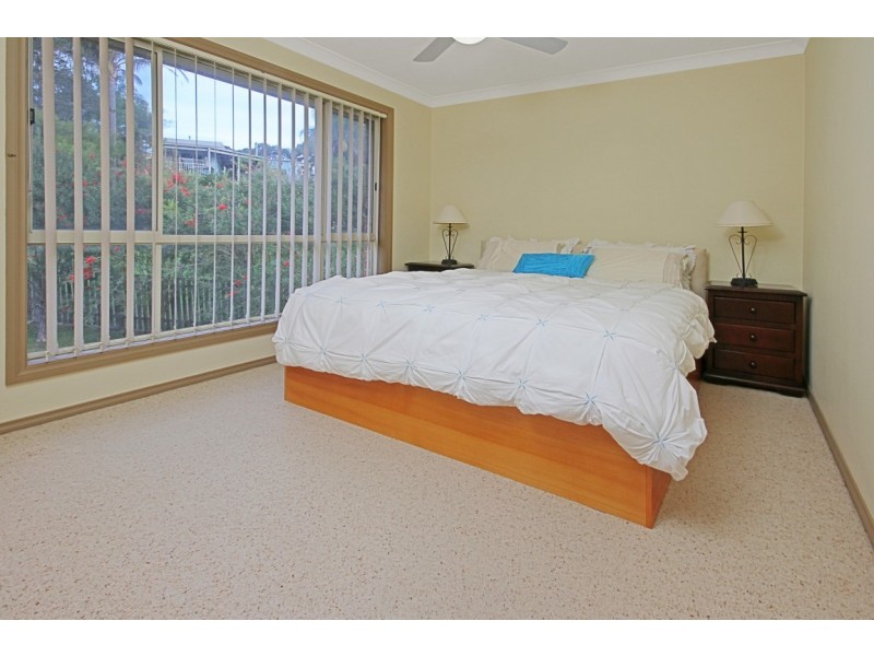 4/6 Crag Road, Batehaven NSW 2536