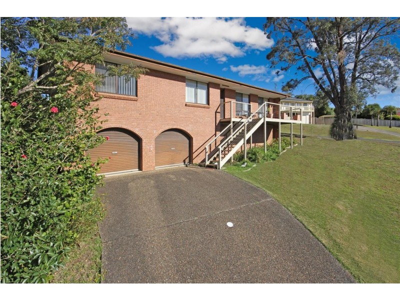 2 Lincoln Crescent, North Batemans Bay NSW 2536
