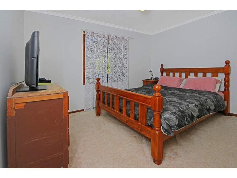 22 Christopher Crescent, Batehaven NSW 2536
