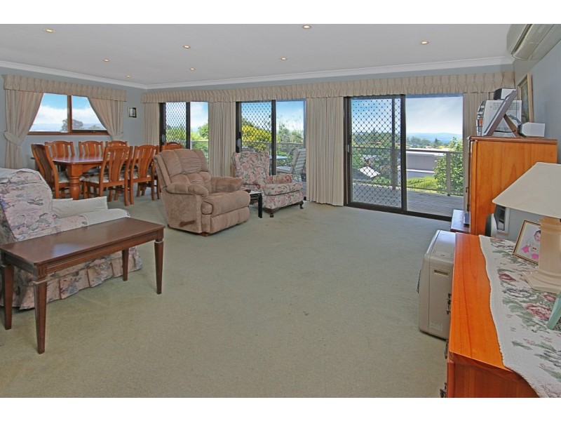 5 Ocean Road, Batehaven NSW 2536