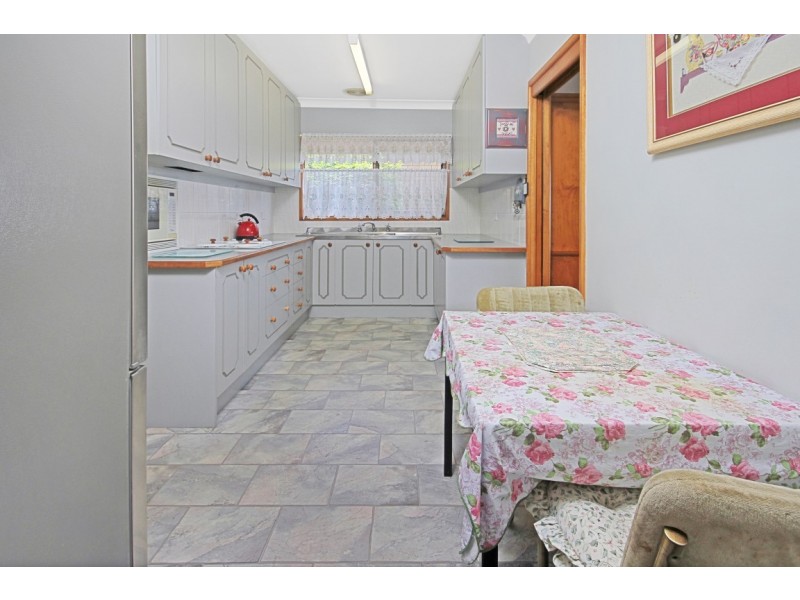 5 Ocean Road, Batehaven NSW 2536