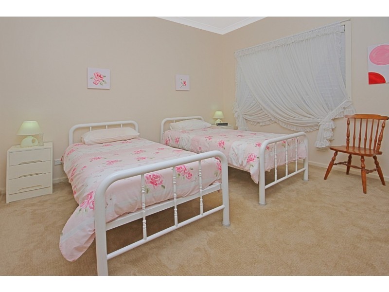 56 Golf Links Drive, Batemans Bay NSW 2536