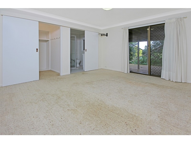 85 Palana Street, Surfside NSW 2536