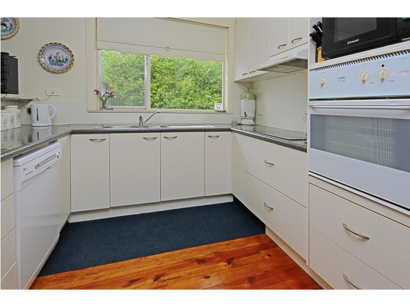 480 Beach Road, Sunshine Bay NSW 2536