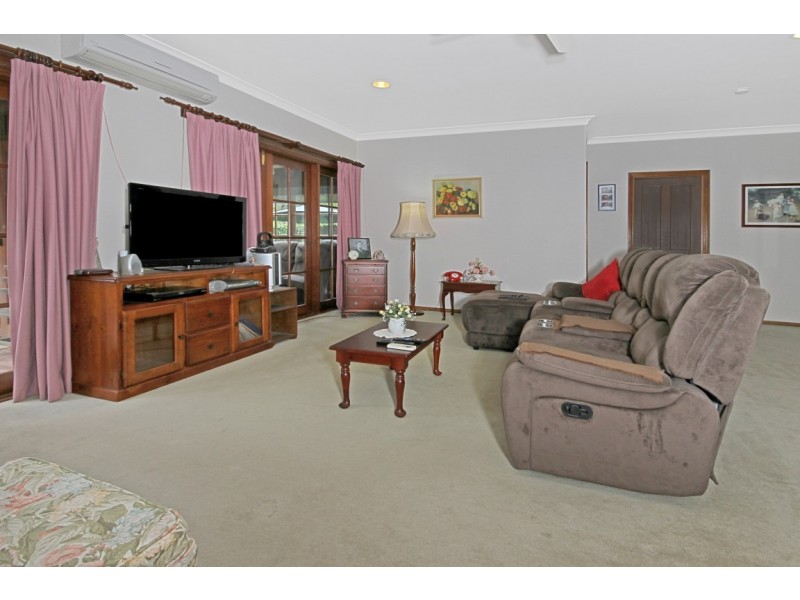 11 Newth Place, Surf Beach NSW 2536
