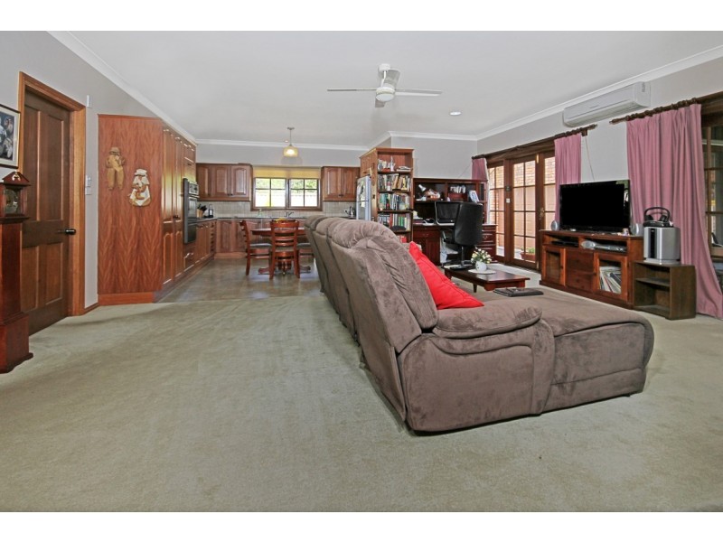 11 Newth Place, Surf Beach NSW 2536