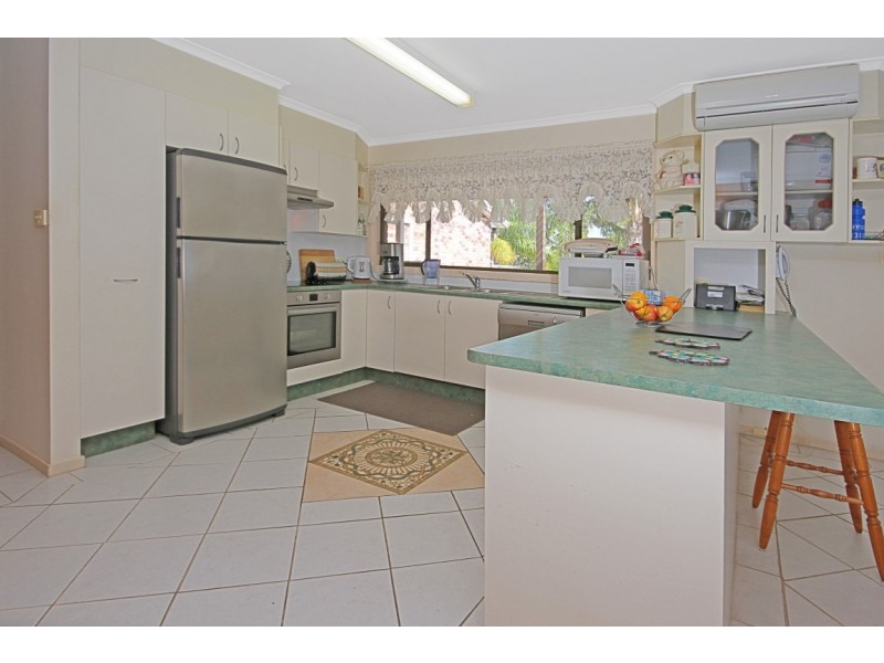 77 Edward Road, Batehaven NSW 2536