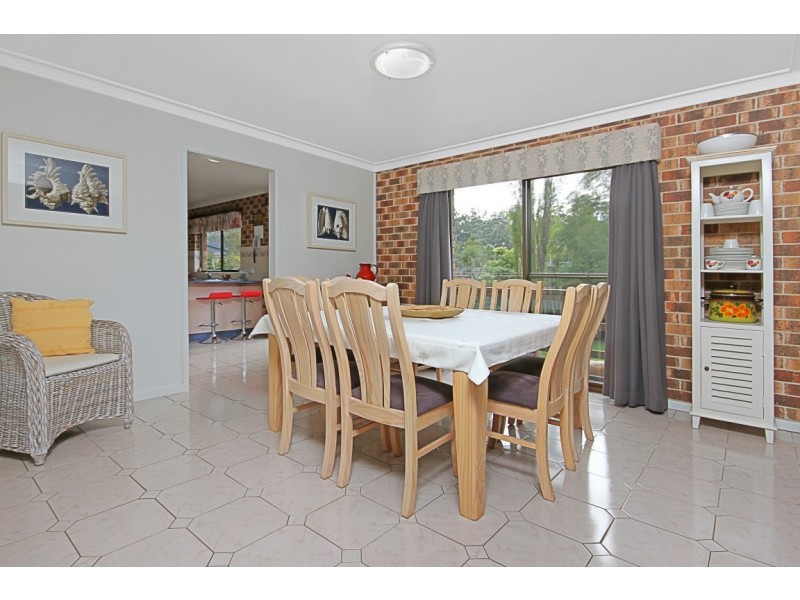 9 Cook Avenue, Surf Beach NSW 2536