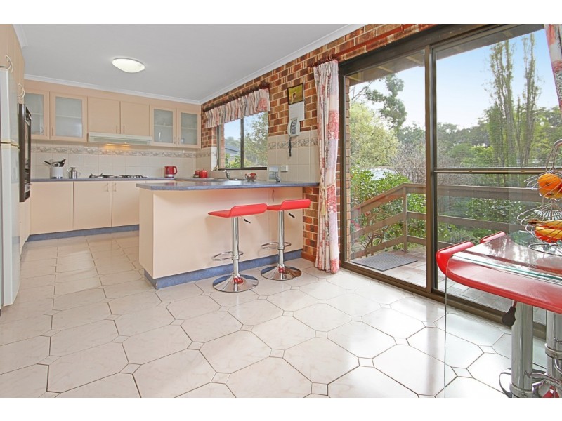 9 Cook Avenue, Surf Beach NSW 2536