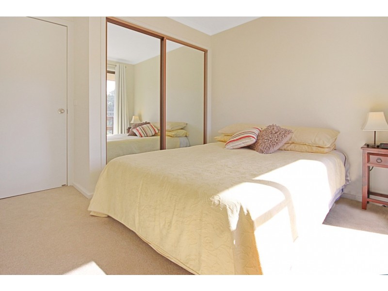 9 Cook Avenue, Surf Beach NSW 2536