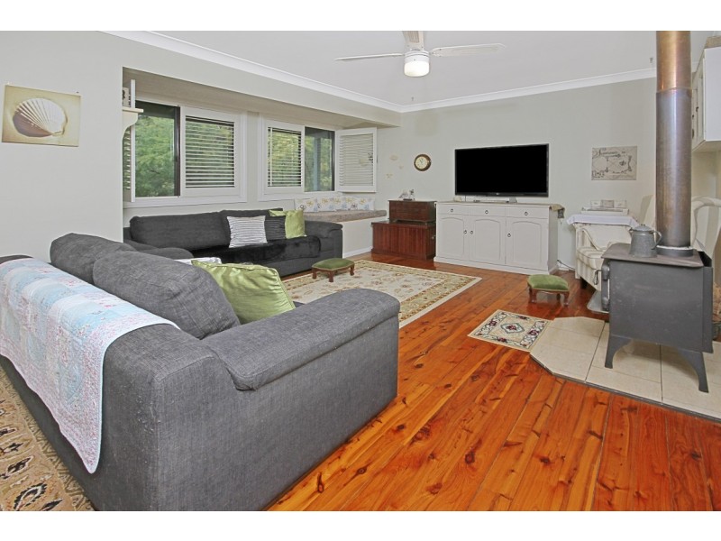 1 Rosedale Parade, Rosedale NSW 2536