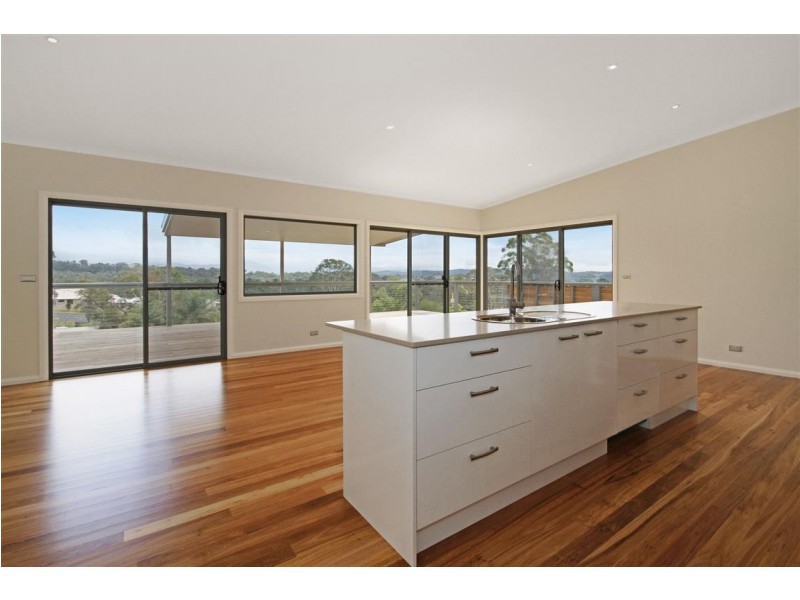 28 Riverview Crescent, Catalina NSW 2536