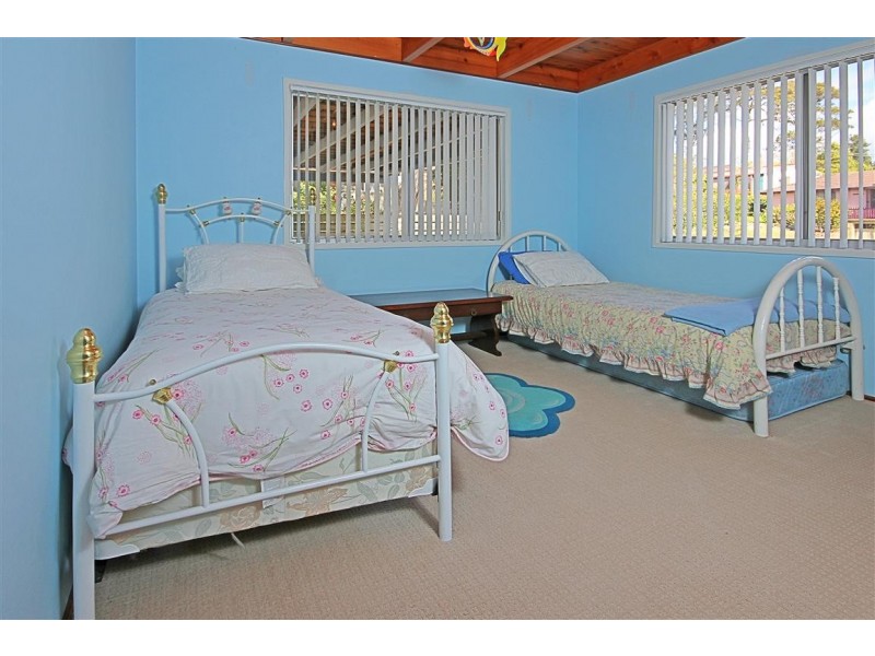 2 Ocean Close, Surf Beach NSW 2536