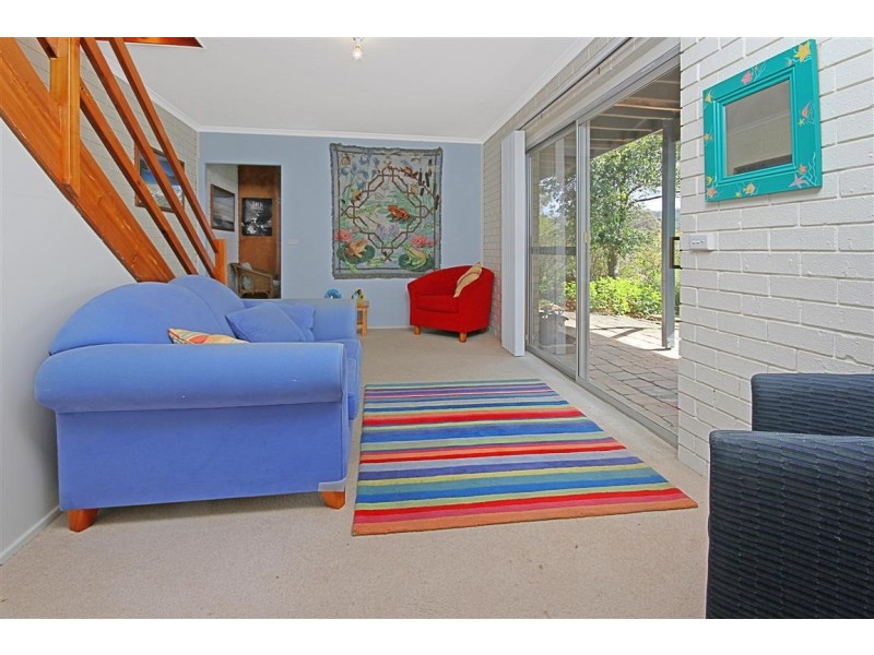 2 Ocean Close, Surf Beach NSW 2536