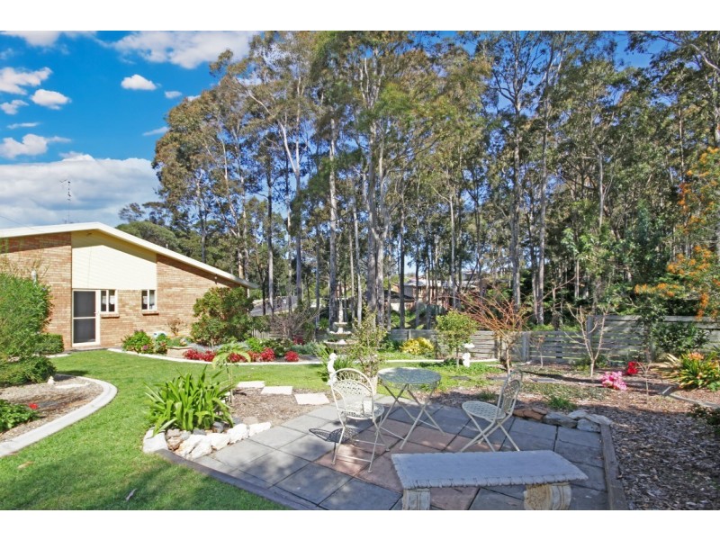 120 Hume Road, Sunshine Bay NSW 2536