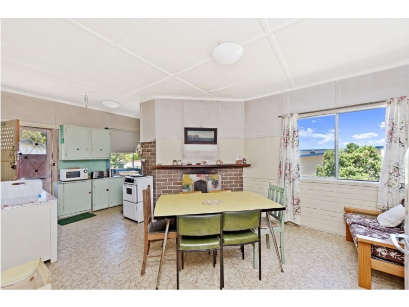 5 Livingstone Street, Durras North NSW 2536