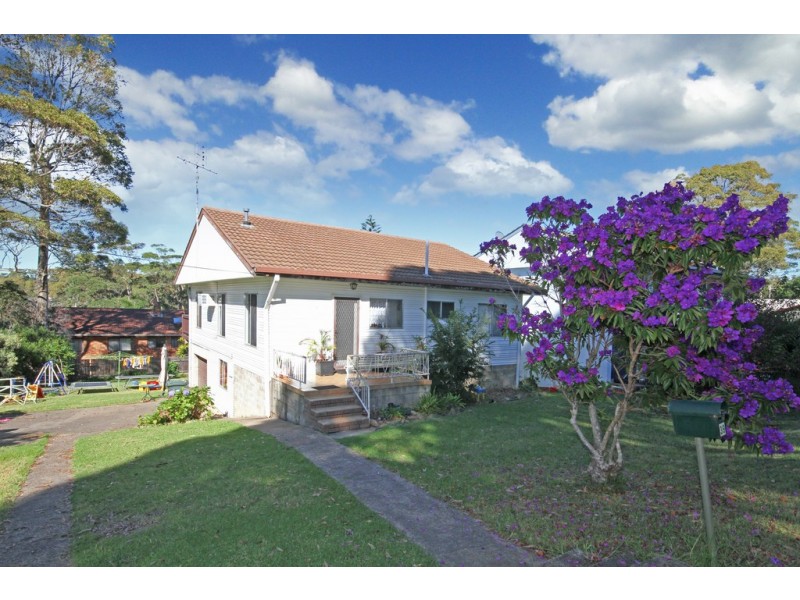 39 Barbara Crescent, Denhams Beach NSW 2536