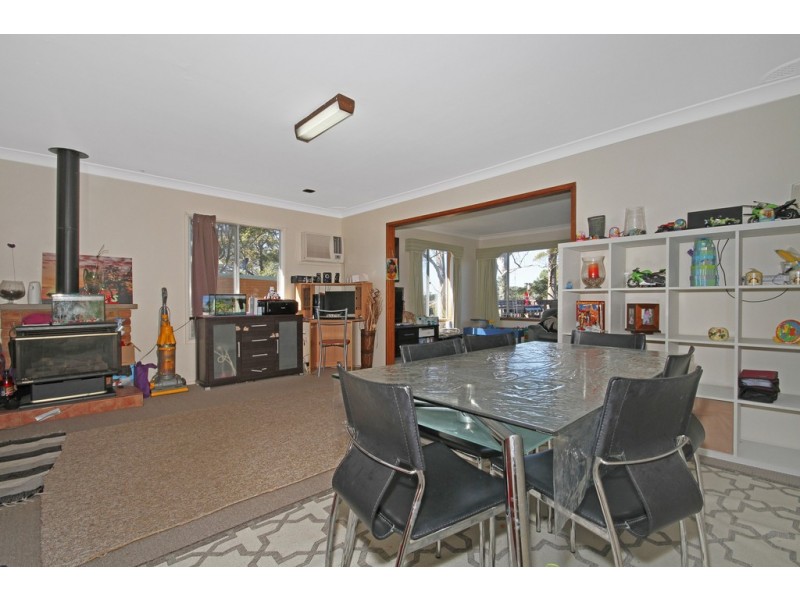 39 Barbara Crescent, Denhams Beach NSW 2536