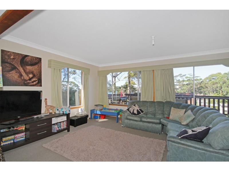 39 Barbara Crescent, Denhams Beach NSW 2536