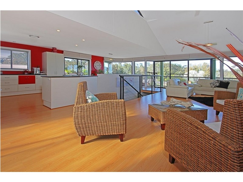 4 Beatrice Place, Long Beach NSW 2536