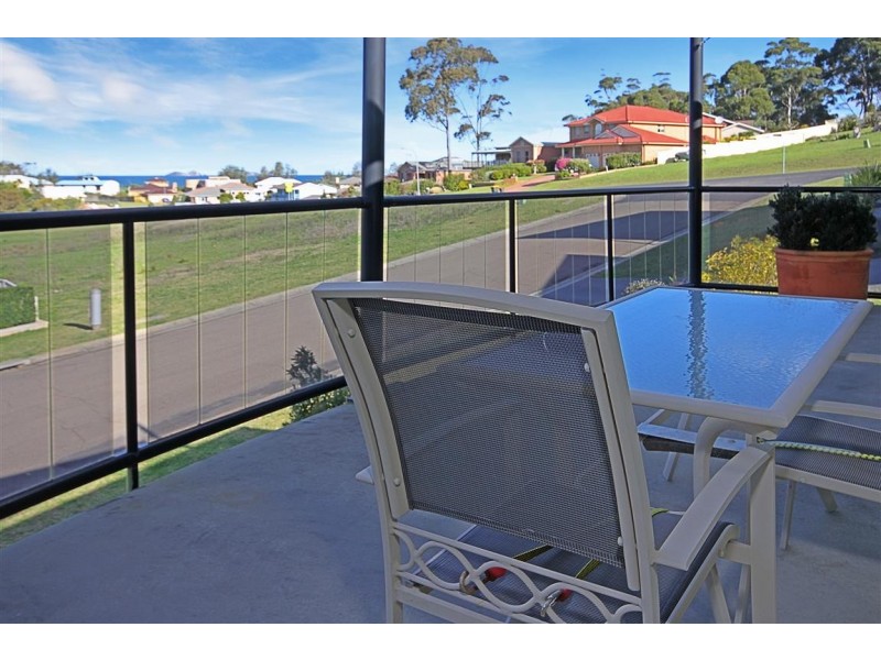 4 Beatrice Place, Long Beach NSW 2536