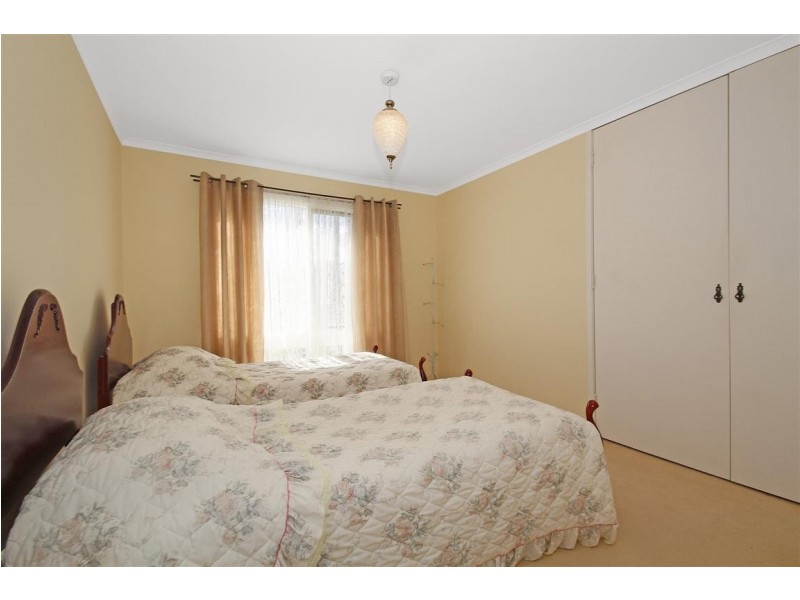 27 Grant Street, Broulee NSW 2537