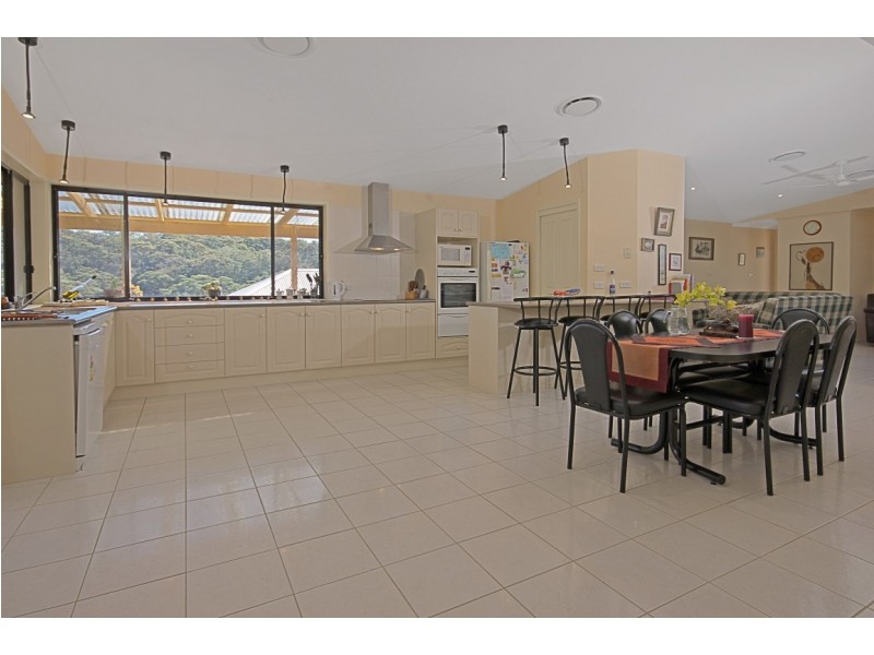 13 Rosemary Close, Malua Bay NSW 2536