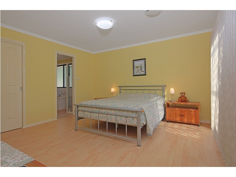 13 Rosemary Close, Malua Bay NSW 2536