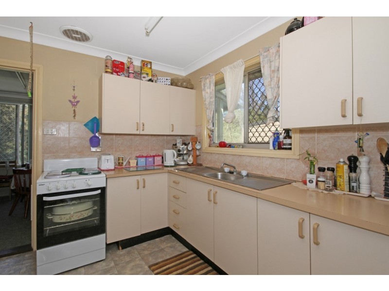 126 Country Club Drive, Catalina NSW 2536