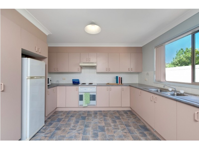2/6 Hibiscus Close, Maloneys Beach NSW 2536