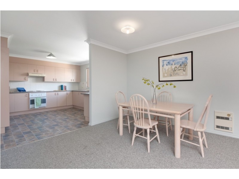 2/6 Hibiscus Close, Maloneys Beach NSW 2536